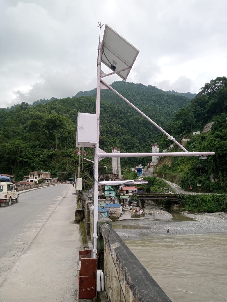 Advanced Early Warning System for Reservoir Safety